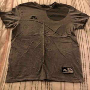 Nike Air sports shirt xl athletic fit